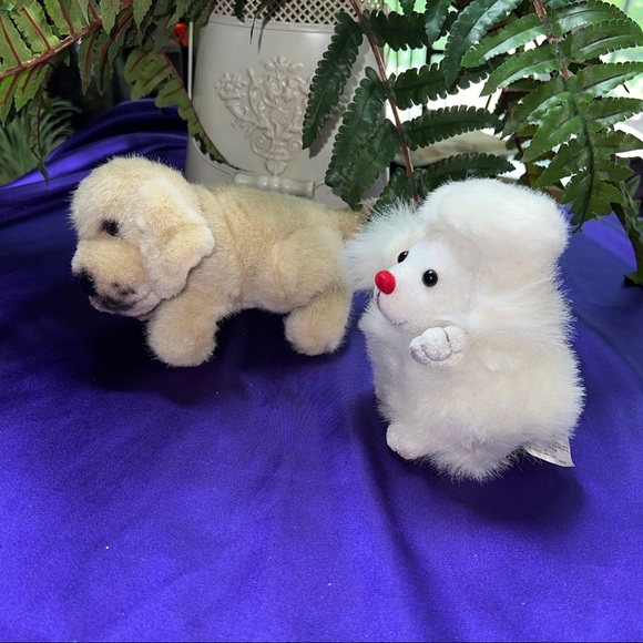 📌 Galerie Two Cute Dogs, Plush Stuffed Animals - Picture 13 of 15